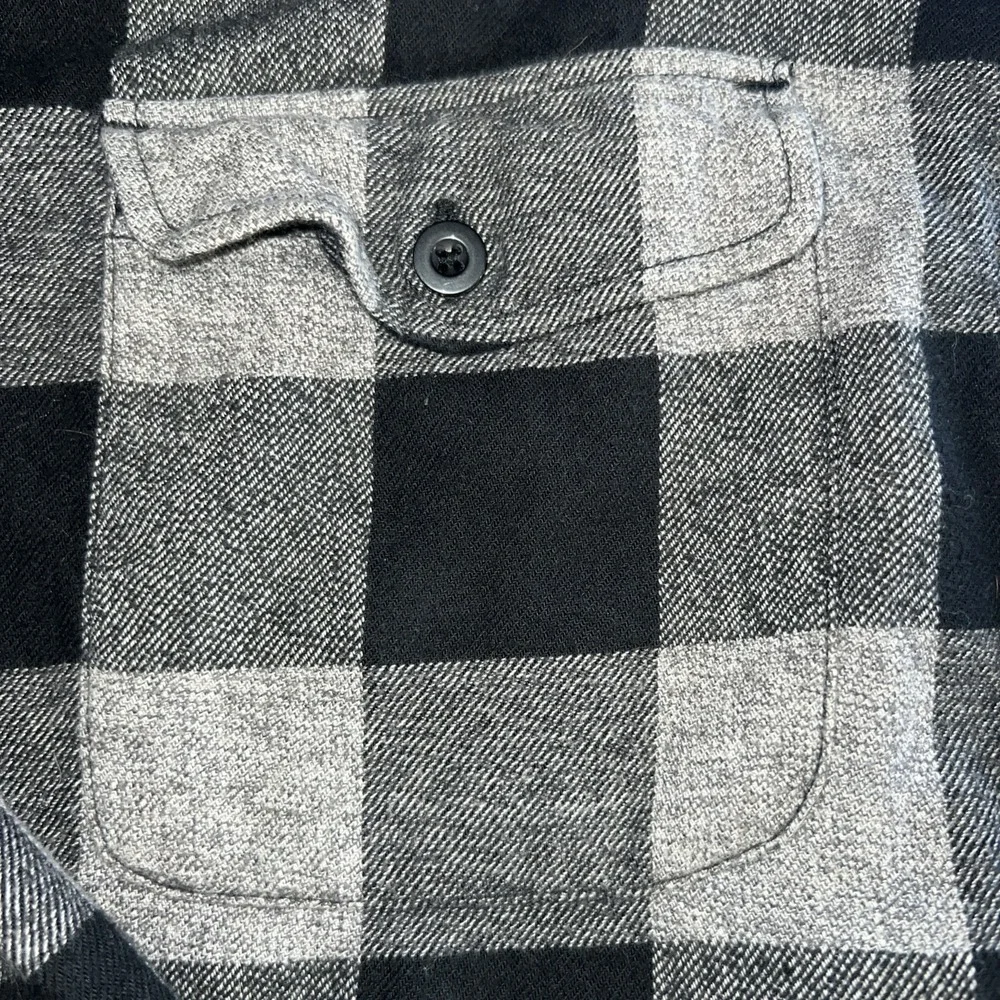 American‎ Eagle unisex large Long-Sleeve Flannel Plaid Shirt black / grey 149